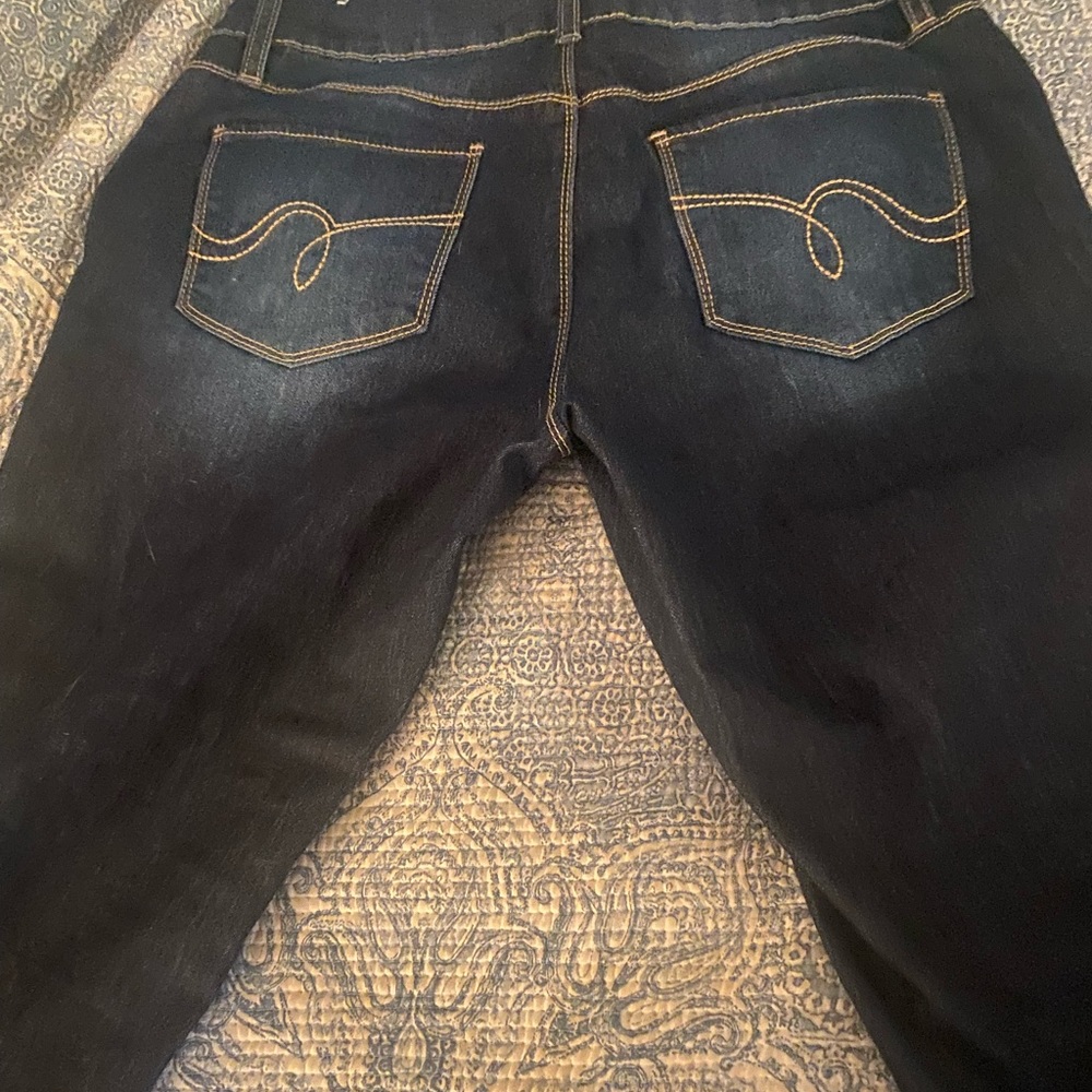 BUY ANY 2 $4 ITEMS GET 1 $4 ITEM FREE!!  Women’s Jeans, Size 10👖